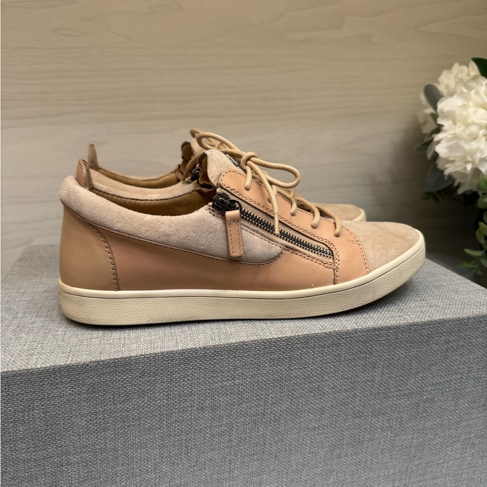 Giuseppe Zanotti Designer Shoes - Pallido - Size 40 (US size 10) - Picture 2 of 13